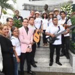 Legado de Julio Jaramillo se recordó durante un homenaje en el Cementerio Patrimonial de Guayaquil