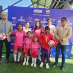 Dos jóvenes ecuatorianas cumplen el «Sueño Bimbo» y entrenarán en el Barça de España