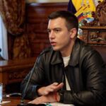 Daniel Noboa decreta la creación de un comité que garantice el acceso a la salud pública