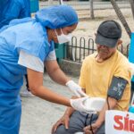 Jóvenes del sur de Guayaquil se capacitan en enfermería y generan oportunidades de trabajo