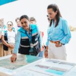 Con una inversión de más de $3 millones, la Prefecta Marcela Aguiñaga impulsa el desarrollo turístico y mejora la movilidad de la comuna Engabao con la construcción de nueva vía asfaltada y dos puentes