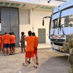 Trasladan a 173 internos desde Guayaquil a la Cárcel del Encuentro