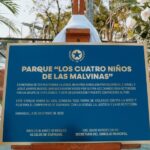 Alcalde develó placa que resalta la memoria de los ‘Cuatro Niños de las Malvinas’