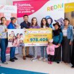 Fundación Favorita de Corporación Favorita y sus marcas Supermaxi, Megamaxi y AKÍ entregan a Fundación REDNI un aporte de USD 978.406 recaudados en la campaña “Un plato para todos”