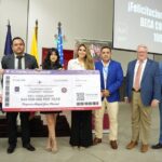 AUP Summit 2026 visibiliza su red de universidades aliadas en EE. UU. y entrega beca total a estudiante ecuatoriana