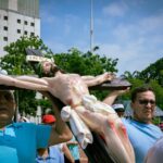El Malecón 2000 se consolida como epicentro de fe con la cuarta edición del Vía Crucis
