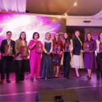 13 reconocimientos que visibilizan el liderazgo femenino empresarial en la Noche Violeta de la CCQ