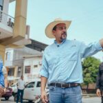Prefecto Carlos Encalada dispuso preparar Plan de Prevención con acciones concretas que proteja a la población y producción, ante posible Fenómeno El Niño