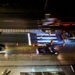 Prefectura del Guayas inicia trabajos de mejora en señalización de la vía La Aurora-Samborondón, como medida temporal para salvaguardar a los usuarios