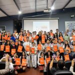 Fundación Juntos Hacemos Futuro entrega 100 Becas Google a estudiantes destacados de colegios populares