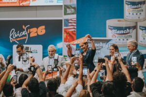 Feria Raíces 2026 abrió sus puertas para celebrar a Guayaquil con sabor, tradición y cultura