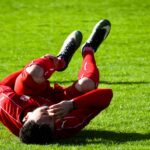 En plena fiebre mundialista: las lesiones que más afectan a los futbolistas y cómo recuperarse correctamente