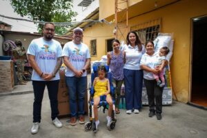 Gobierno Nacional entrega ayuda técnica, humanitaria y Bono Joaquín Gallegos Lara a familia en situación de vulnerabilidad