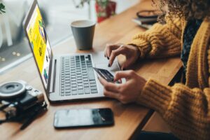 Cyber Day en vacaciones: una oportunidad para anticipar las compras del regreso a clases