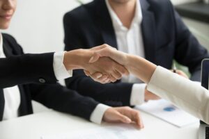 Seguro corporativo: la clave estratégica para retener talento en Ecuador