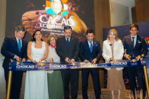 Prefecto Carlos Encalada apuesta por un gran salto: de emprendedores guayasenses a empresarios, en una nueva vitrina como Chokao 2026