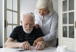 Pérdida auditiva y alzheimer: una conexión que merece más atención