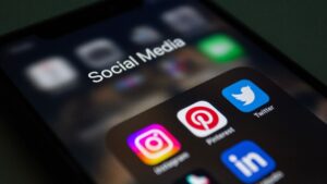 Lo que tus redes sociales dicen de ti antes de pisar la entrevista laboral