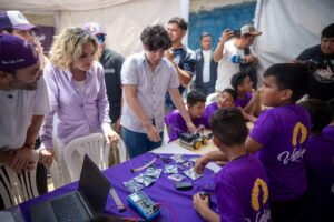 Más de 4.000 moradores del sur de Guayaquil se benefician de brigada médica y recreativa integral