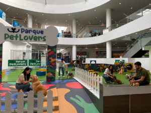 Ciudad Comercial El Recreo habilita Parque PetLovers para disfrutar en familia junto a las mascotas