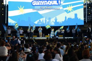 El Presidente Daniel Noboa reafirma su compromiso con Guayaquil con obras por más de 1.000 millones de dólares en sus 206 años de independencia