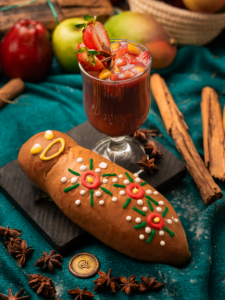 Colada morada y guaguas de pan: una tradición ecuatoriana que se saborea en Hoteles Oro Verde