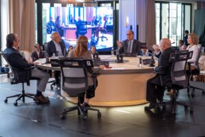 Cámara de Comercio de Guayaquil y líderes empresariales trazan la hoja de ruta del Gran Guayaquil en el «Guayaquil Business Summit»