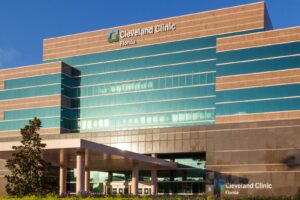 Newsweek clasifica a Cleveland Clinic entre los mejores hospitales del mundo en atención especializada